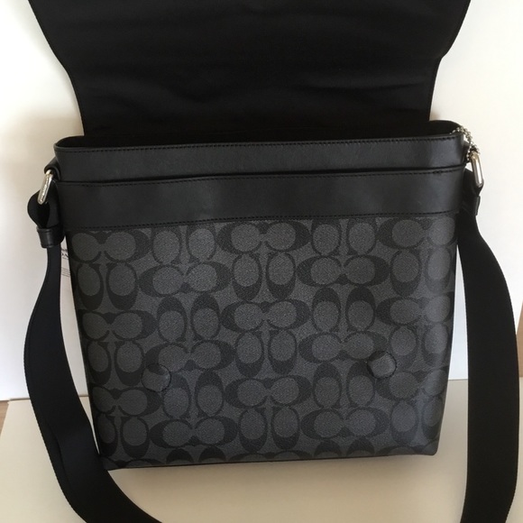 Coach Bags Coach Mens Messenger Bag In Signature Nwt Poshmark